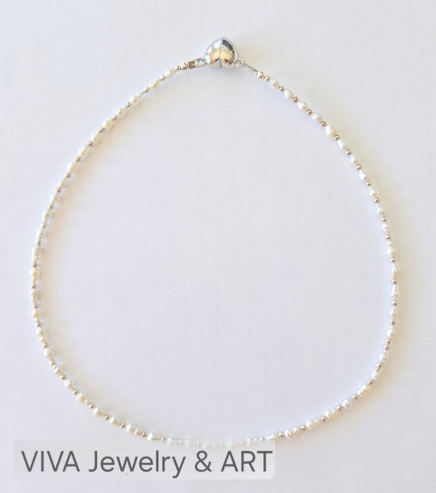 NASZYJNIK ,,CZYSTOŚĆ PEREŁ" Z PEREŁ NATURALNYCH I SREBRA